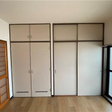 収納力の高い押入れが2か所あります 