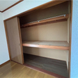 ハンバーポール付き押入れ 
