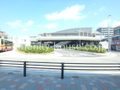 再開発でキレイになった瀬谷駅南口。  