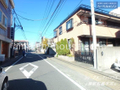 道路沿いなのですが、一方通行沿いなので、静かです。 