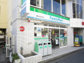 ファミリーマート（600m）  