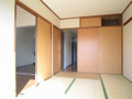 和室は寝室にどうぞ。 