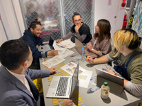 クレス・アートリノベーション with OVER ALLs ＆DDDの打ち合わせ