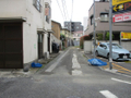 道路の入口付近 