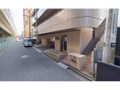 物件1階と接面道路 