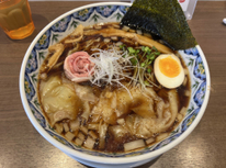 ハイブリッドなラーメン