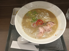 鶏煮干しらぁめん醤油