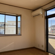 2面採光のお部屋です。　  