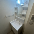 同仕様　シャワー付洗面化粧台 