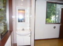 賃貸ブログ　西池袋　リニュアール（設備一新）ワンルーム　軽井沢ではありません！？