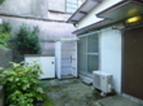 二子玉川駅徒歩圏内　女性専用平屋戸建物件