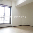 バルコニーに面していて明るい洋室6.1帖 