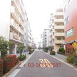 マンション前面道路です。 