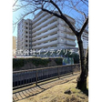 仙台堀川公園に面する好立地 