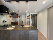 『ニュートンプレイス ノースコート』東西線「木場」駅徒歩13分、102.94㎡のリノベーション済み4LDK、見晴らしの良い5階部分南西向き住戸！