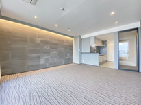 【　成約御礼　】　スカイライトタワー