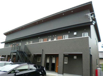 【賃貸】いわき市平下神谷、バイパス付近、ネット無料、築浅、外観も内装もシックでおしゃれな物件、「ABIETE（アビエテ）」をご紹介します。