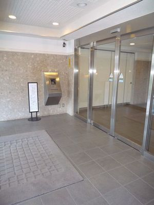 コスモグランステージエントランス2