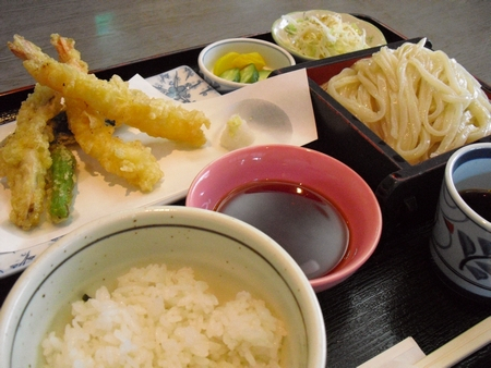 まるいうどん