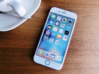 スマートフォン