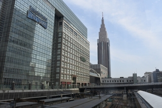 新宿駅南口