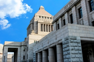 法案