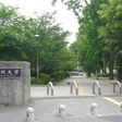 信州大学徒歩5分。アパートから一本道です。 