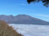 近所の里山（平尾富士）を歩いてきました。