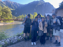 アルバイトの学生さんと皆でワイワイ上高地～涸沢を歩いて来ました。