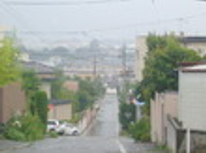 松本市　賃貸　アパート　信州大学　映画「神様のカルテ」ロケ地前！広々１００平米のマンションでご家族様でもゆったりです。（松本市宮渕）