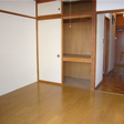 収納も充実（天袋つき） 