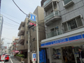 ローソン 渋谷鶯谷町店 44m   
