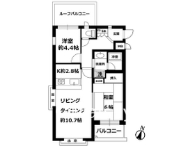 設備も充実！ルーフバルコニー付き！２面採光のリビング！