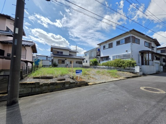 土日限定値下げ！商店建築2014〜2019年大量58冊セット　定価約11万円分 南7丁目 建築条件の無い平坦地 建築条件無し / 900万円 不動産