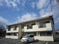 南向きで陽当たりもバツグン！！しかも公園近しなアパート♪