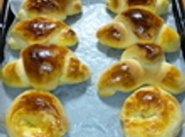 雨は降れどもパンは作れる！！