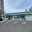 ファミリーマート長野上高田店 