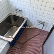 浴室には窓があり日の光が差し込みます◎ 