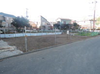 【獅子ヶ谷】　貸地・車両置き場、資材置き場に最適