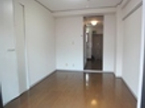 西新宿バストイレ別で賃料7万円、平成26年に水廻り新規交換