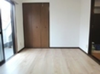 女性限定！室内リニューアルのキレイなマンションです