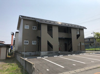 アパートの塗装工事を行いました！！