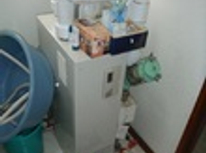 お湯の配管を入れ替えます