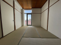 日当りの良い居室内。 