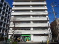 11階建ての分譲マンション  