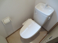 トイレはウォシュレット機能付き!! 