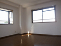 居室も2面採光です♪ 