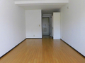 フローリングのきれいなお部屋です 