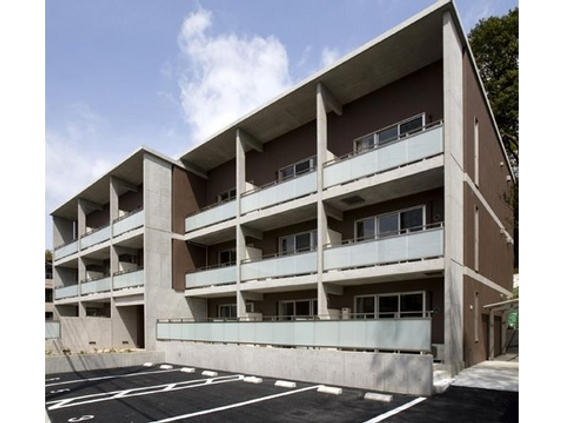 デザイナーズ１kマンション コンクリート打ちっぱなしがおしゃれです 3階 1k 115 000円 41 16m2 築13年 賃貸空室情報 テイクス不動産 あざみ野 たまプラーザを中心とした賃貸マンション テラスハウス等の不動産情報をお届けします