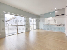 あざみ野駅6分の１LDK　フルリノベーションマンション！　室内圧巻の美しさ！　角部屋で明るいですよ！